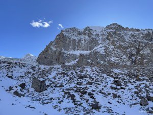 Монументальная гора