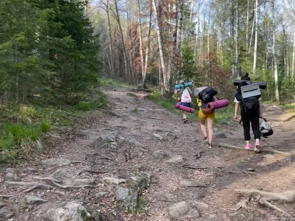 По пути в приют Белый ключ