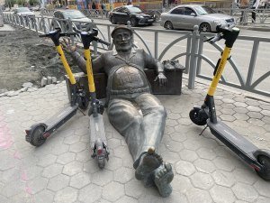 Толстяк гринвич и его самокаты 