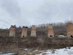 Глиняные печи для обжига известняка Сатка