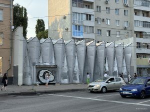 Интересный гараж