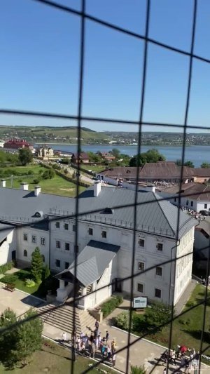 Вид на остров с колокольни